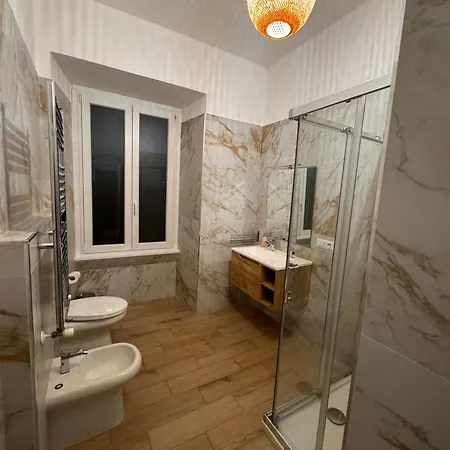 Angolo Vaticano - Vatican Corner * Rome