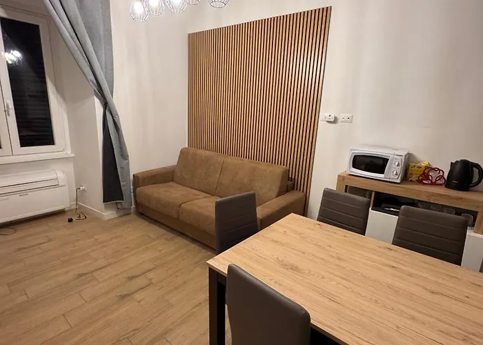 Angolo Vaticano - Vatican Corner *